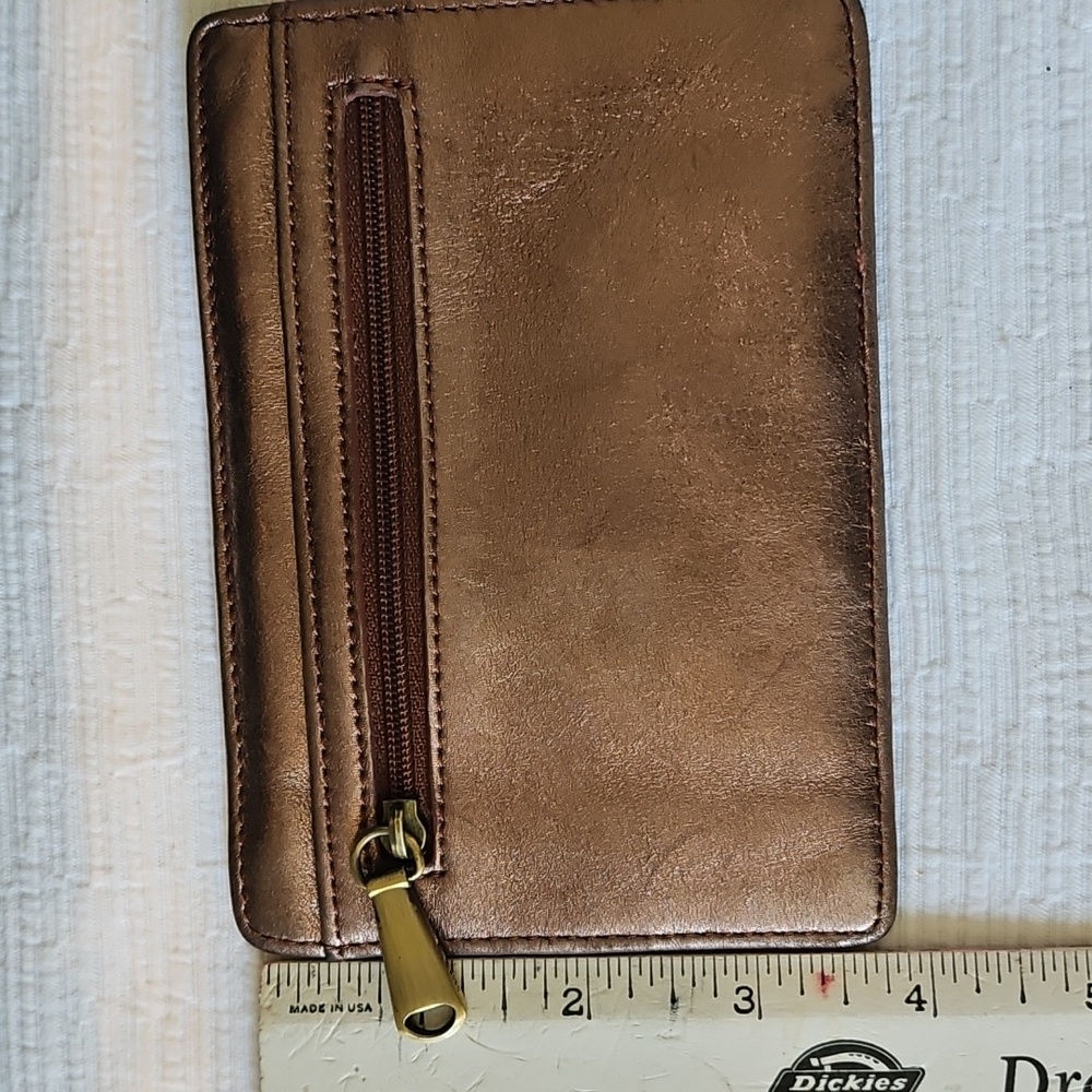 Hobo Euro Slide Card Case Like New Leather - Picture 4 of 5